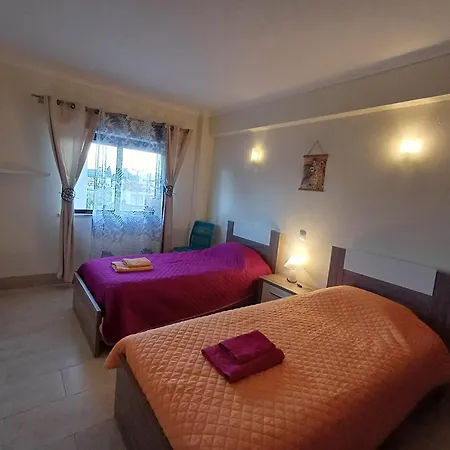 Amalia アパート *